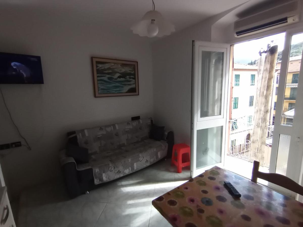 Апартаменты Casa Albarosa, 10 Min Walk Train Station, Free Parking. Специя Экстерьер фото